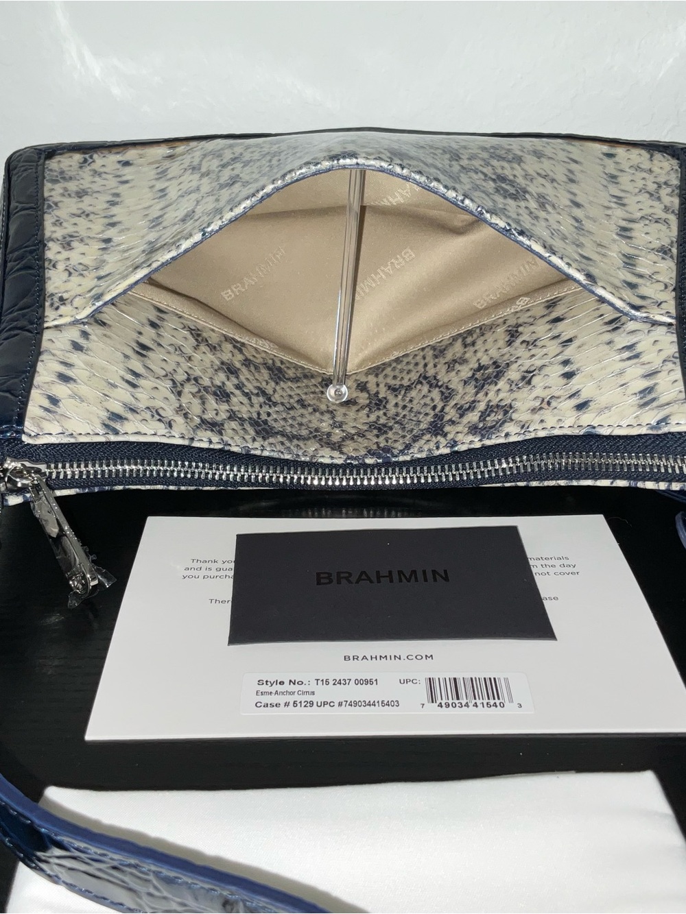 Brahmin Esme ANCHOR CIRRUS Blue & Creme Leather Shoulder Bag - Picture 6 of 9